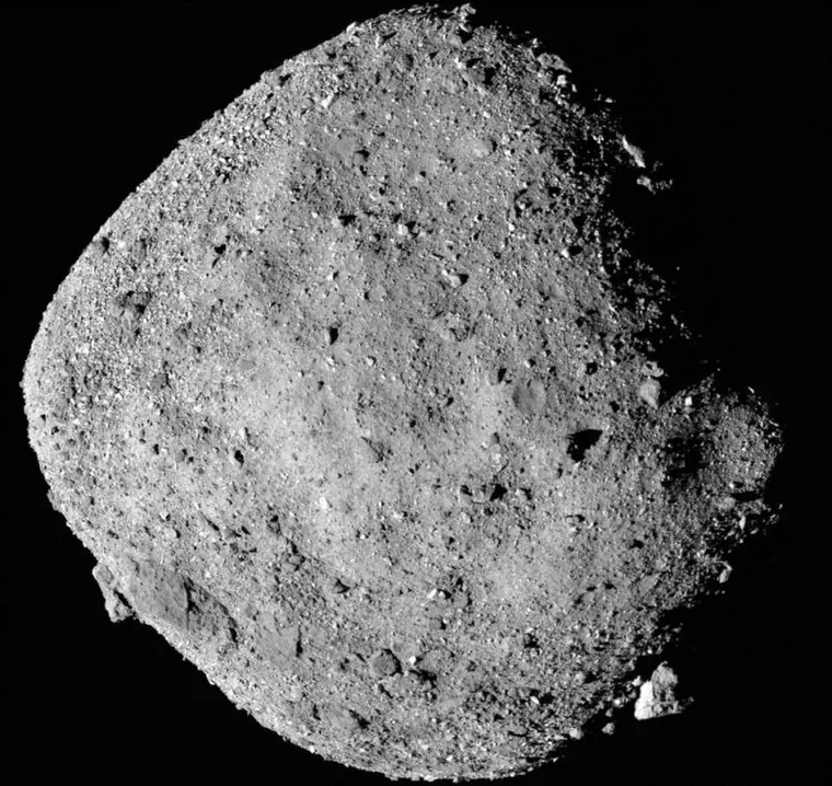 Asteroid Bennu imaged by OSIRIS-REx